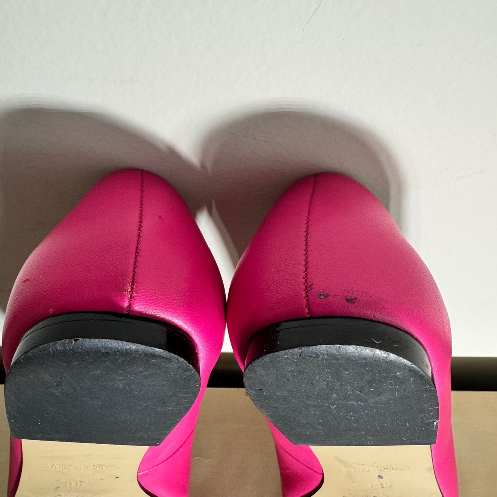 Talbots Hot Pink Leather Ballet Flats Pom Pom Detail Womens 8.5M Fuchsia Shoes - Picture 12 of 16
